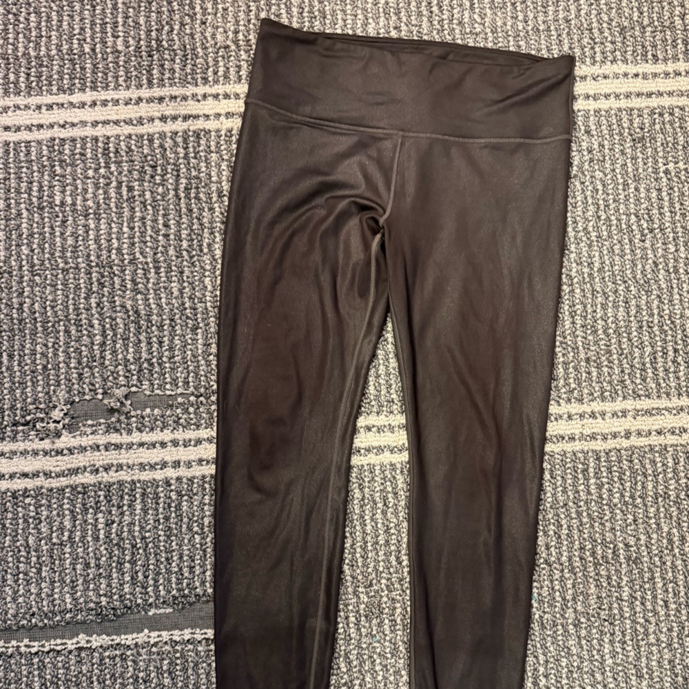 Black High-Waisted Leggings ATHLETA size medium light shimmer